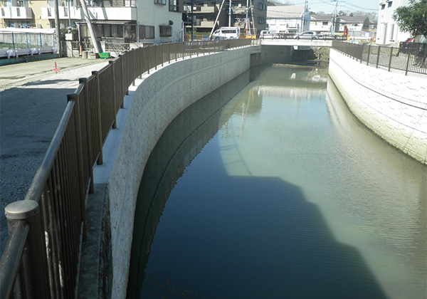 社会資本整備総合交付金（河川）工事（護岸工1）